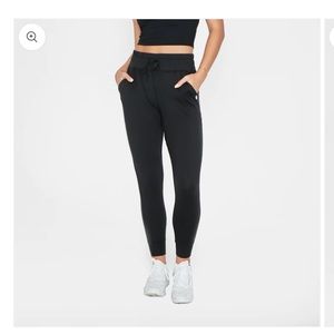 Senita black weekend joggers regular length